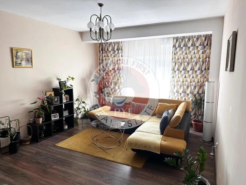 Rosu | 2 camere | semidecom | 61mp | B10934